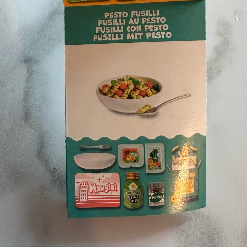 MGA Mini Verse Make it Mini Food